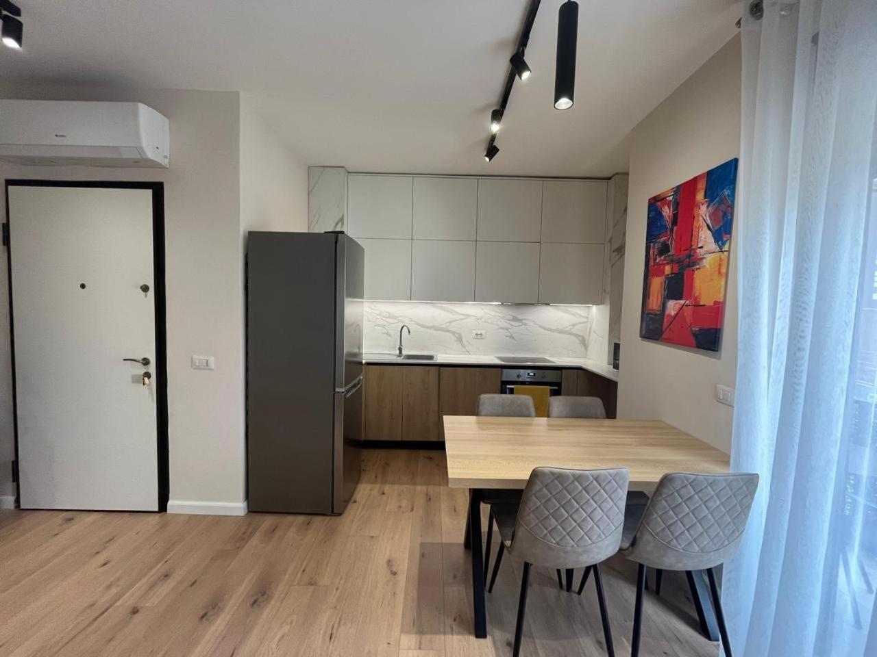 Apartment Eja S